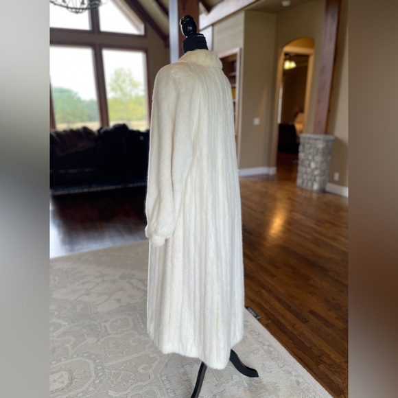 SOLD - Picture 10 of 16